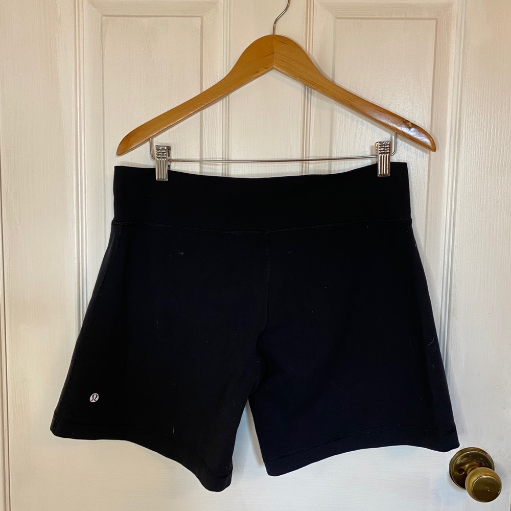 LULULEMON Biker Shorts